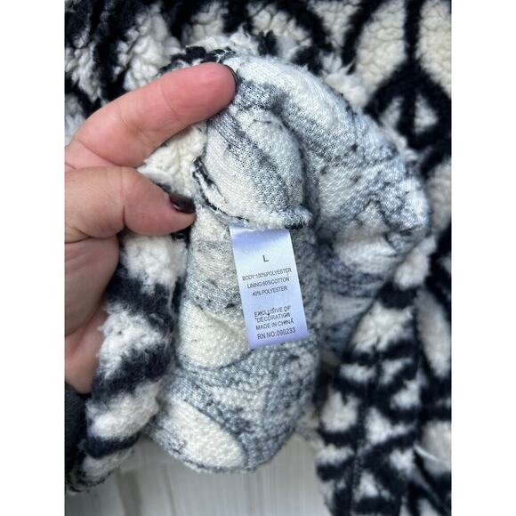 Pacsun Peace Sign Sherpa Hoodie Black White‎ Cozy Warm Zip Up Jacket Size L - Picture 8 of 8